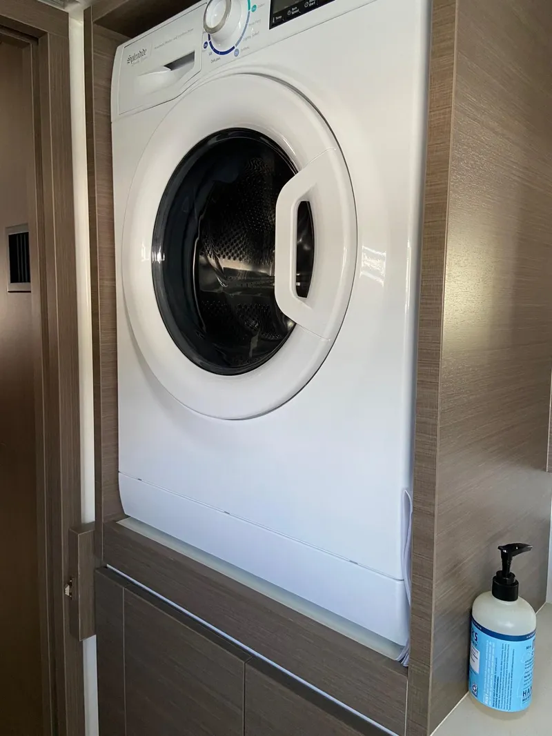 Slide: The Image of Leopard 42 2021 - 47