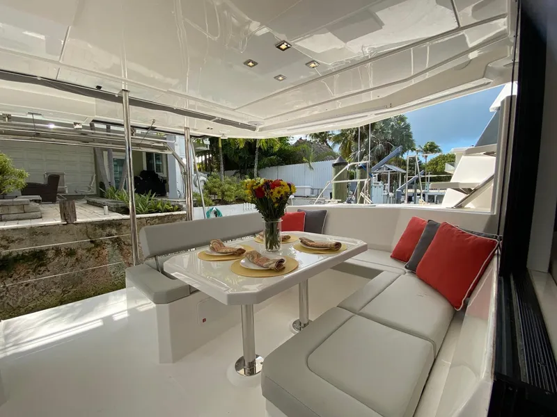 Slide: The Image of Leopard 42 2021 - 5