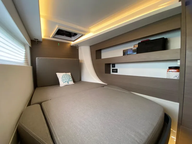 Slide: The Image of Leopard 42 2021 - 50