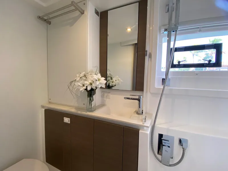 Slide: The Image of Leopard 42 2021 - 51