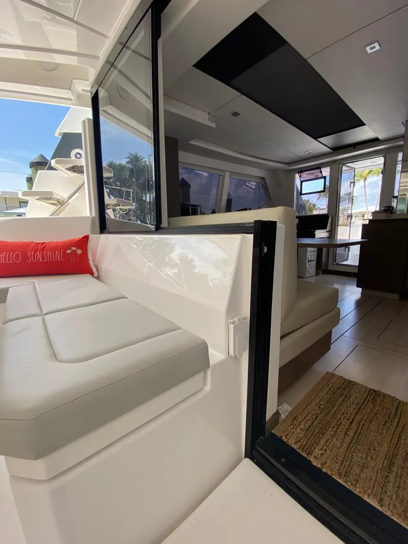 Slide: The Image of Leopard 42 2021 - 7