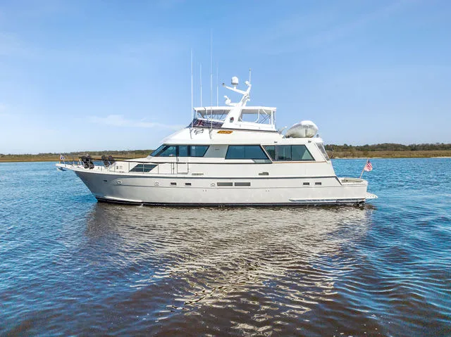 Slide: The Image of Hatteras 78 Cockpit Motor Yacht 1990 - 49