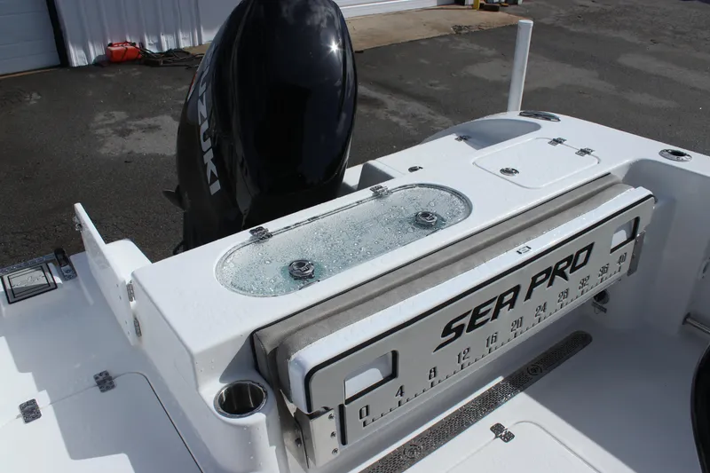 Slide: The Image of 2025 Sea Pro 242 Deep-V boat with Suzuki outboard motor. - 10