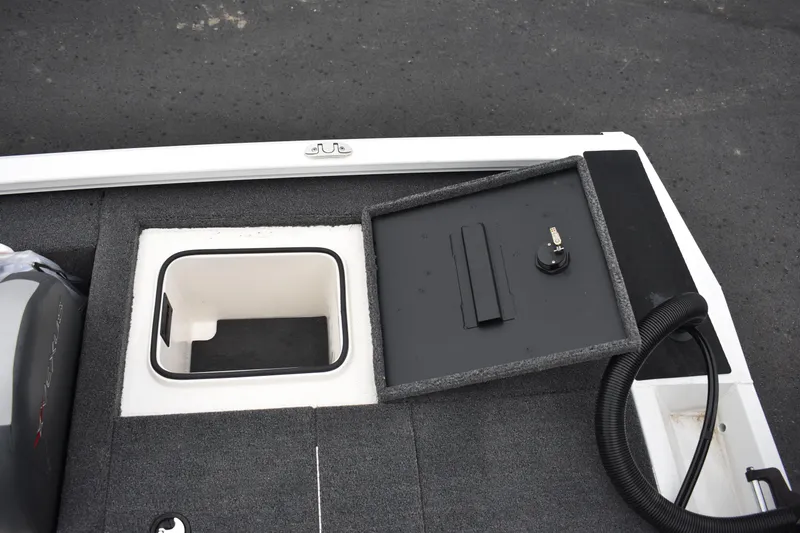 Slide: The Image of 2023 Vexus AVX189C boat storage compartment and livewell. - 16