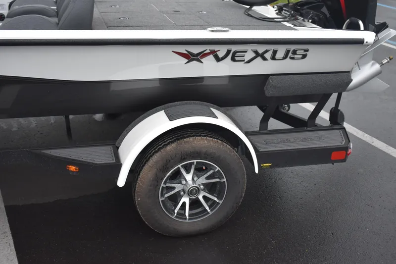 Slide: The Image of 2023 Vexus AVX189C boat on trailer, rear side view. - 17