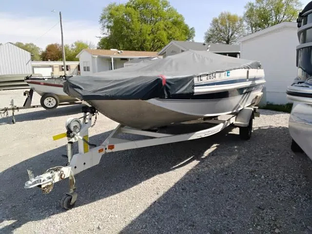 Slide: The Image of Princecraft Ventura 191 1998 - 2