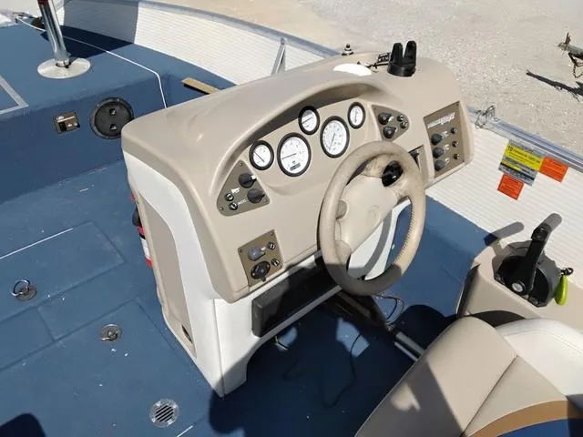 Slide: The Image of Princecraft Ventura 191 1998 - 4