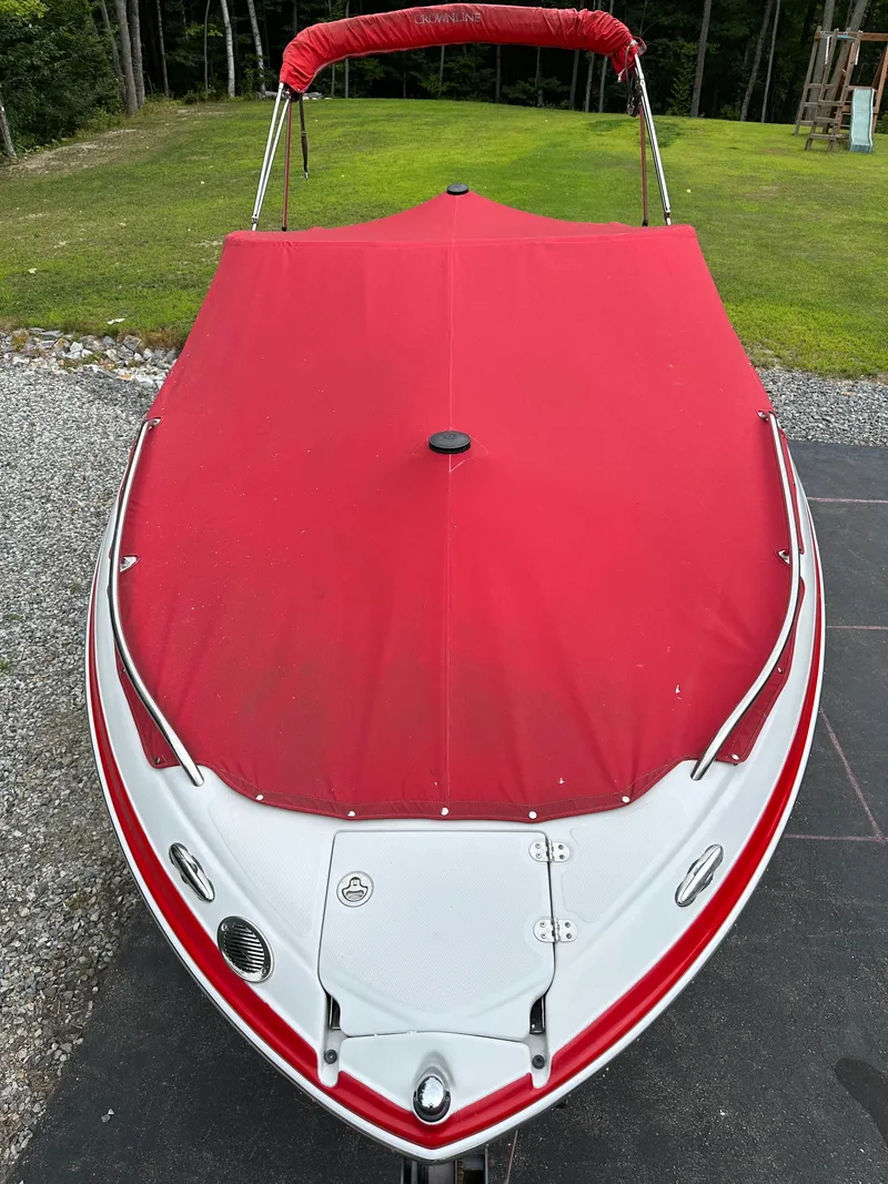 Slide: The Image of Crownline Boats 226 LS 2005 - 22