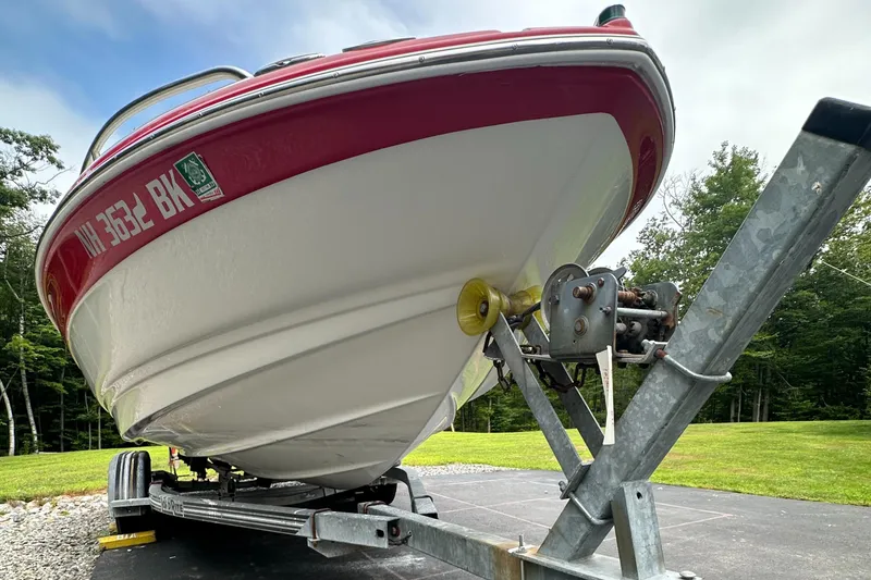 Slide: The Image of Crownline Boats 226 LS 2005 - 6