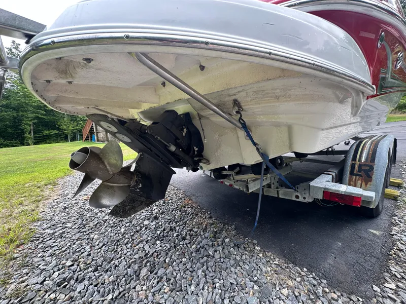 Slide: The Image of Crownline Boats 226 LS 2005 - 8