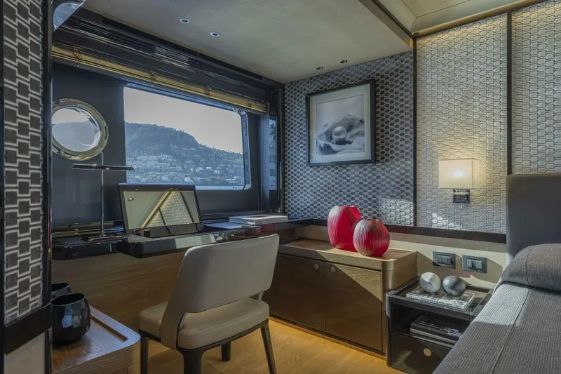 Slide: The Image of VIP Stateroom - 21