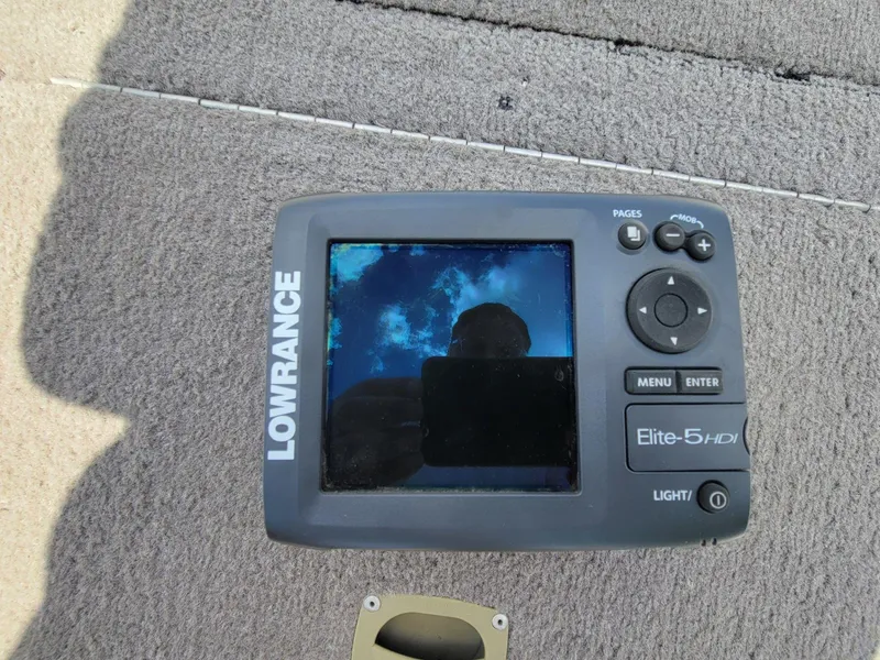 Slide: The Image of Smoker Craft 150 Stinger 2003 - 11