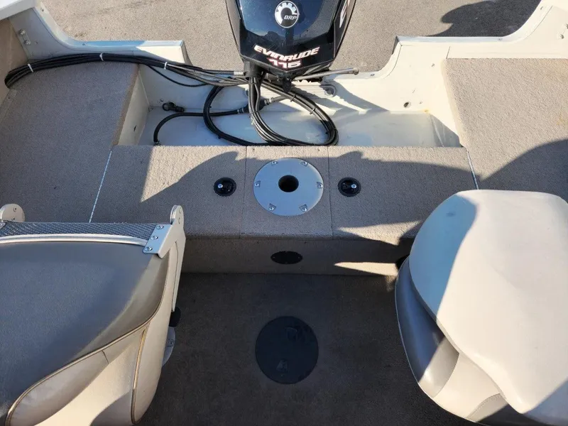 Slide: The Image of MirroCraft 1751 Aggressor 2008 - 15