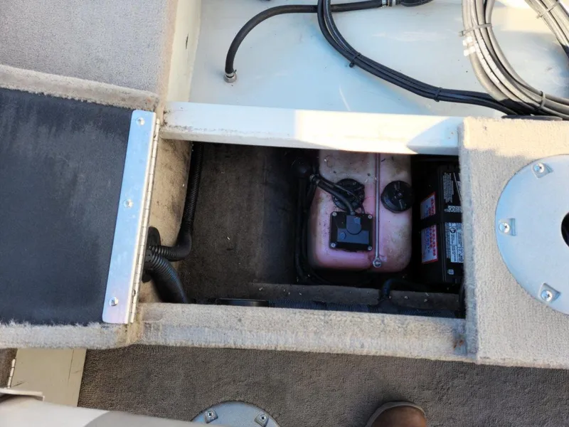 Slide: The Image of MirroCraft 1751 Aggressor 2008 - 16