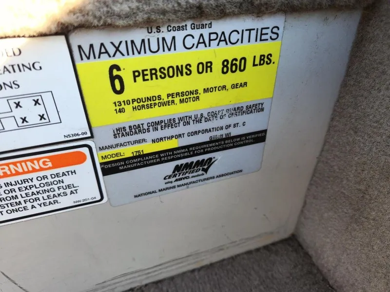 Slide: The Image of MirroCraft 1751 Aggressor 2008 - 18