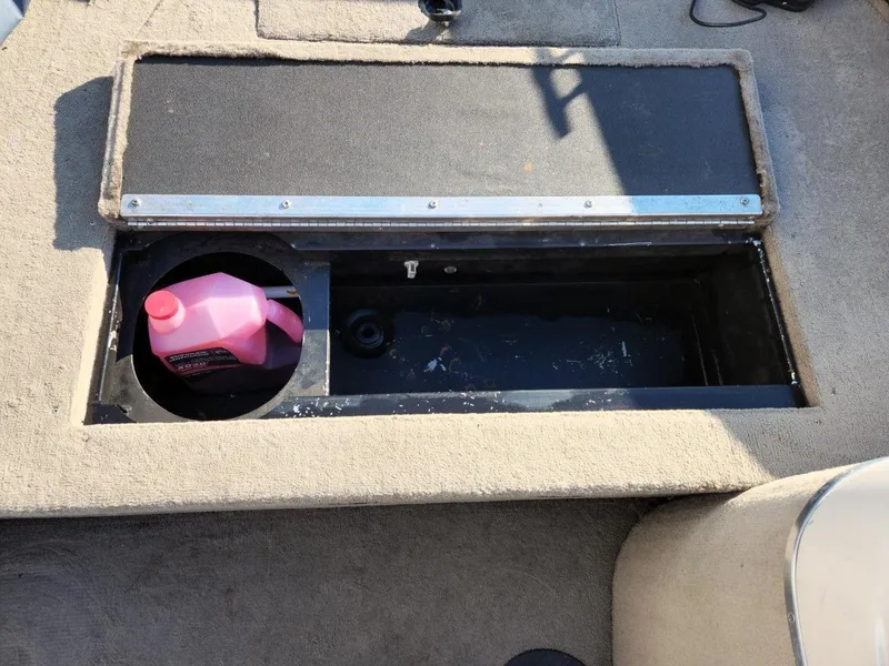 Slide: The Image of MirroCraft 1751 Aggressor 2008 - 9