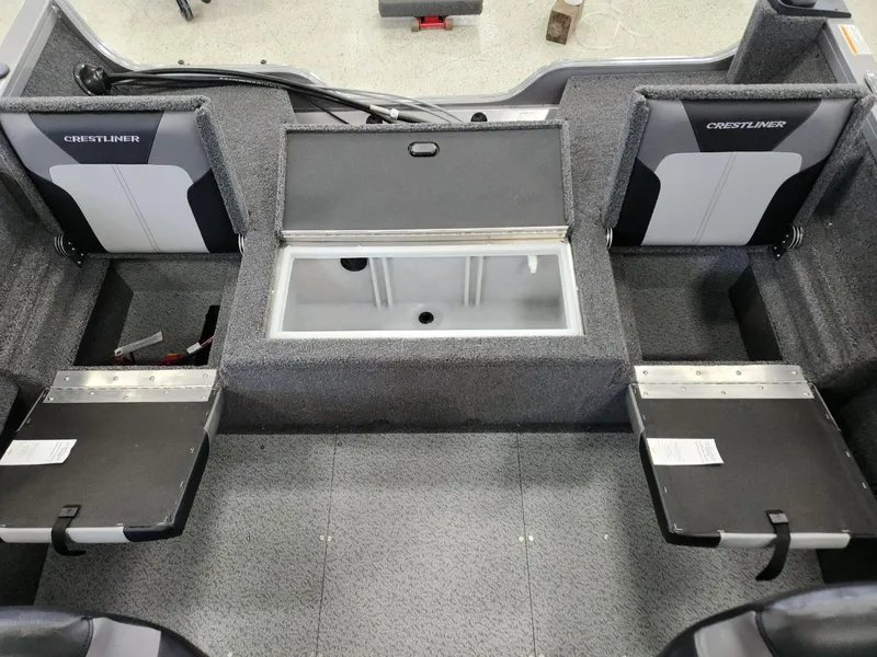 Slide: The Image of Crestliner 1650 Hawk 2024 - 8