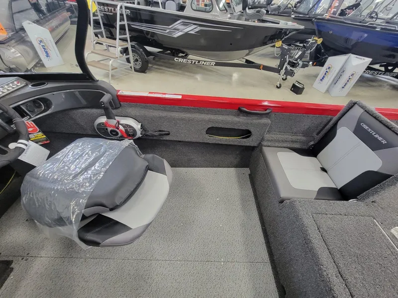 Slide: The Image of Crestliner 1650 Hawk 2024 - 14