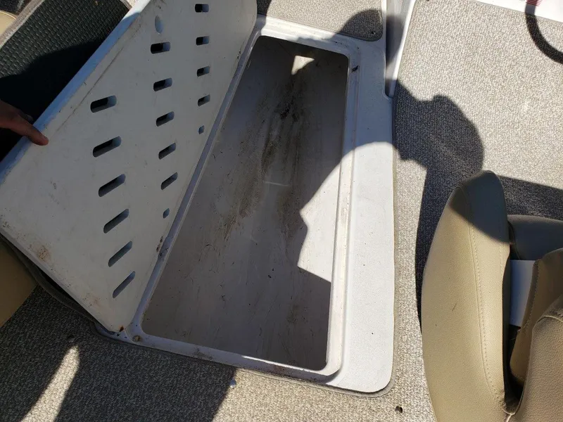 Slide: The Image of Glastron GT 205 2015 - 12