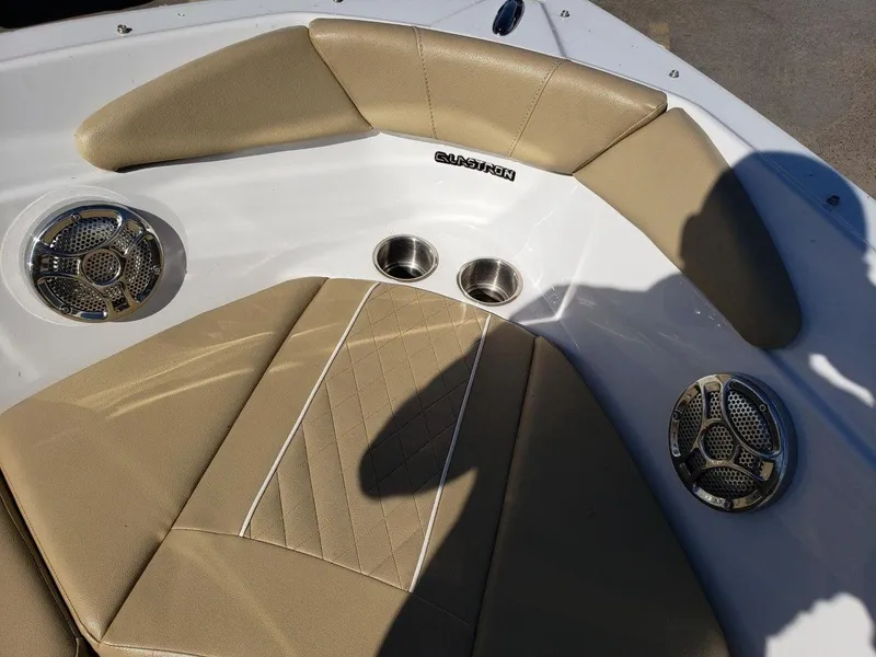 Slide: The Image of Glastron GT 205 2015 - 16