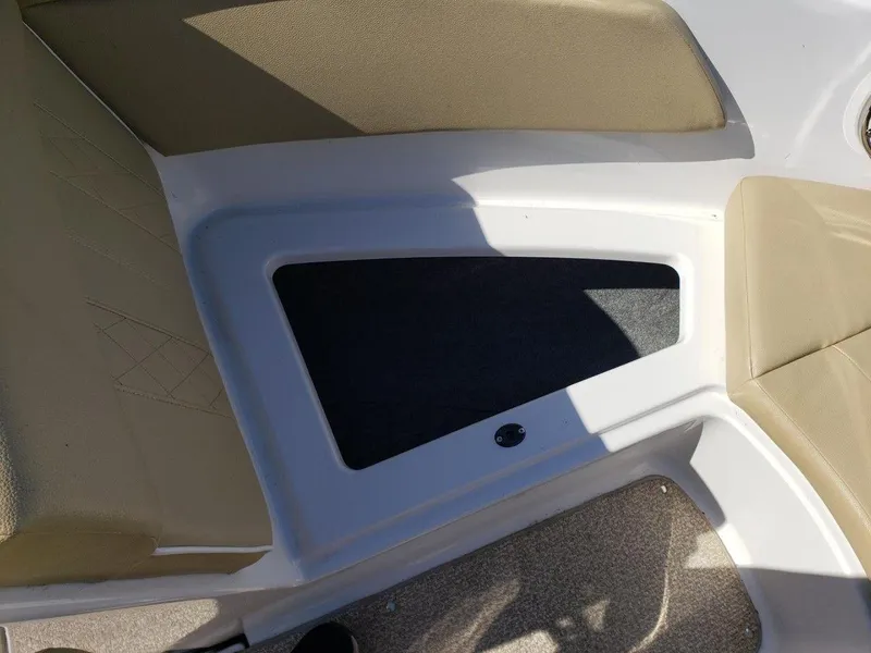 Slide: The Image of Glastron GT 205 2015 - 17