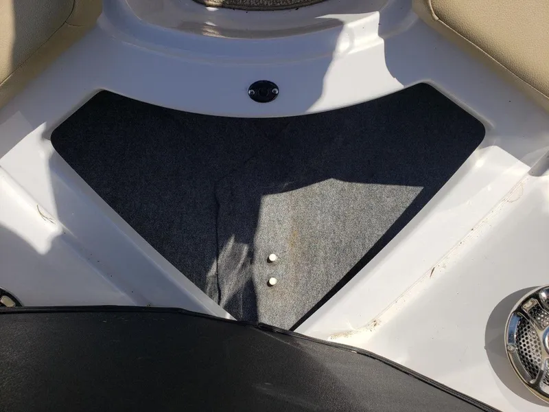 Slide: The Image of Glastron GT 205 2015 - 18