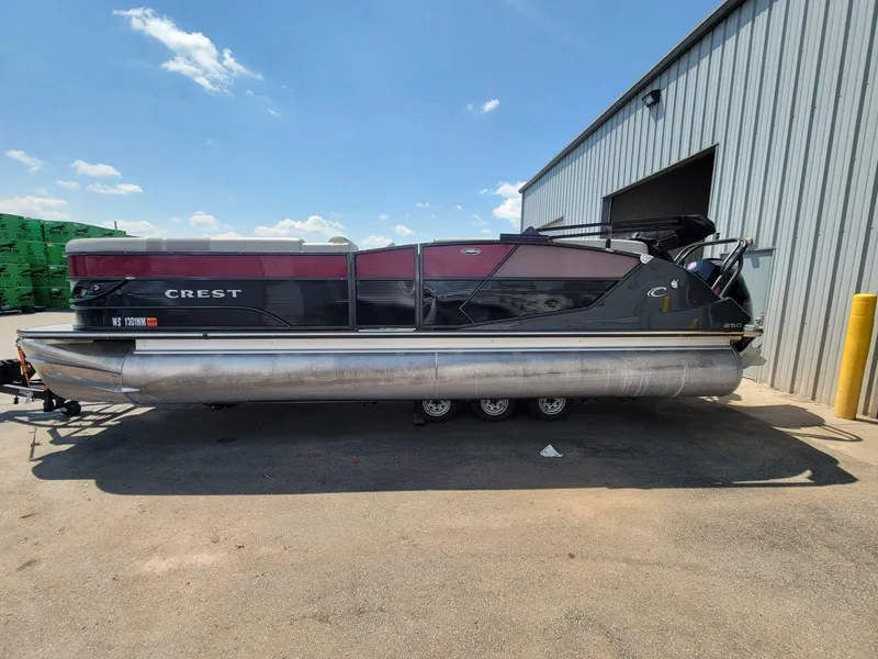 The Image of Crest Caribbean 250 SLS 2019 - 1