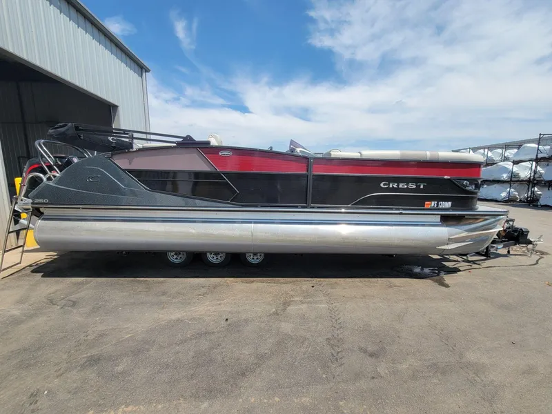 Slide: The Image of Crest Caribbean 250 SLS 2019 - 5