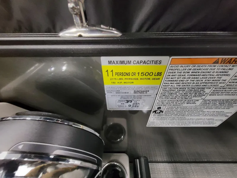 Slide: The Image of SunChaser Geneva 22 SB DH 2024 - 21