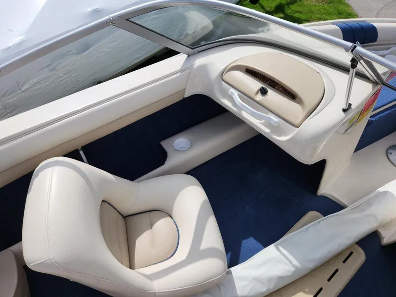 Slide: The Image of Glastron Se-175 1997 - 7