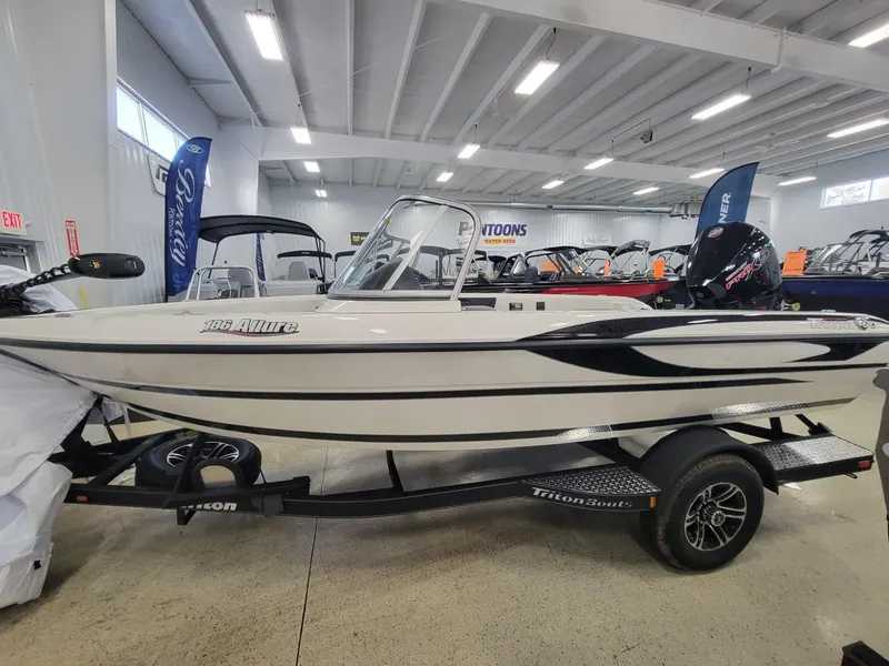 The Image of Triton 186 Allure 2024 - 1