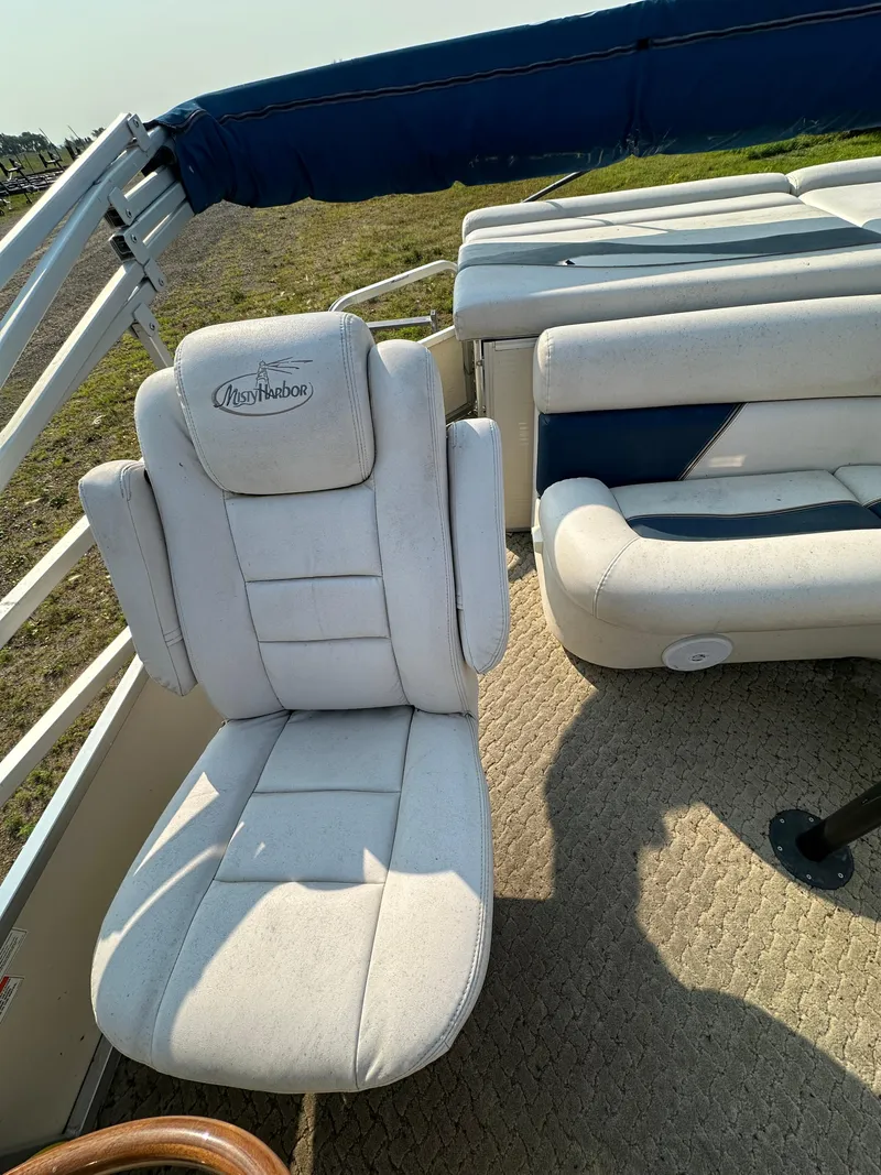 Slide: The Image of 2008 Misty Harbor 2085GM Grand Mistique boat interior with plush seating. - 5