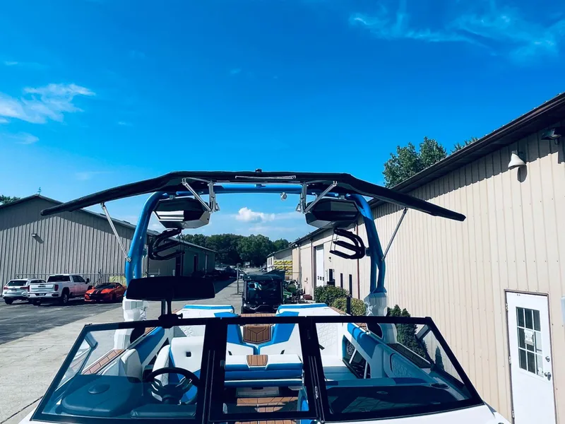 Slide: The Image of Nautique Super Air Nautique GS22 2024 - 11