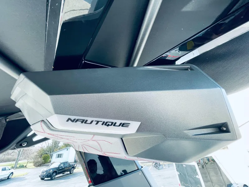 Slide: The Image of Nautique SUPER AIR G25 PARAGON 2021 - 25