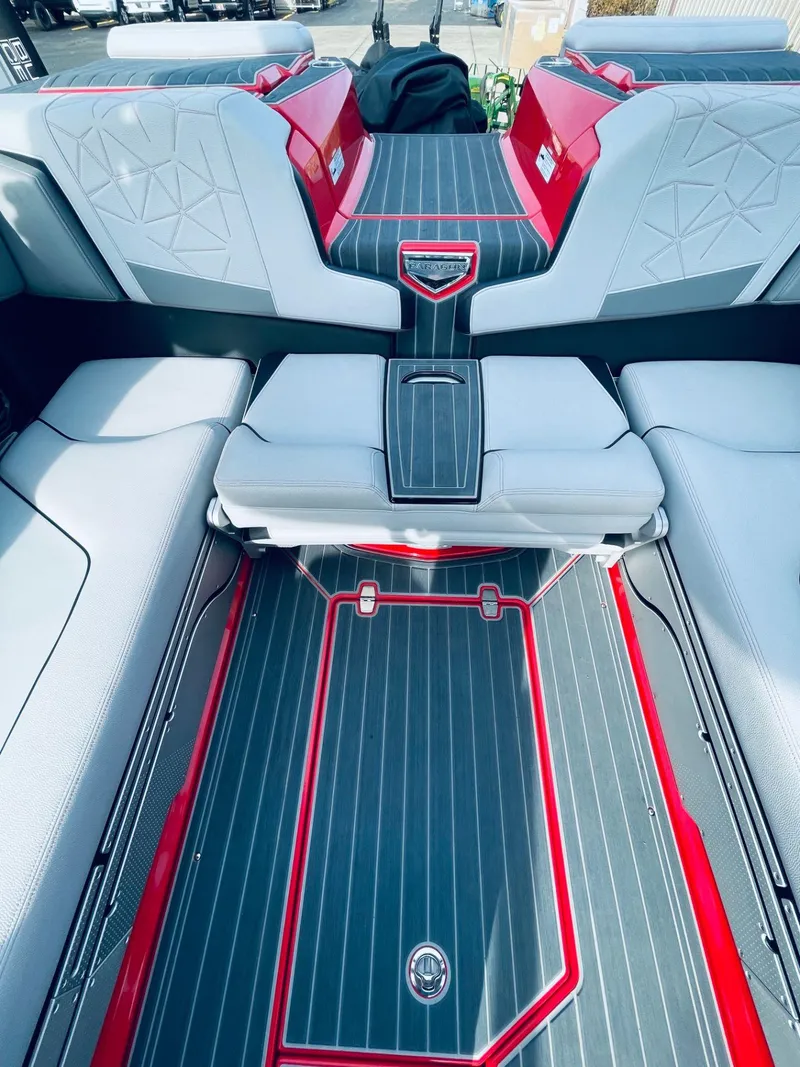 Slide: The Image of Nautique SUPER AIR G25 PARAGON 2021 - 29