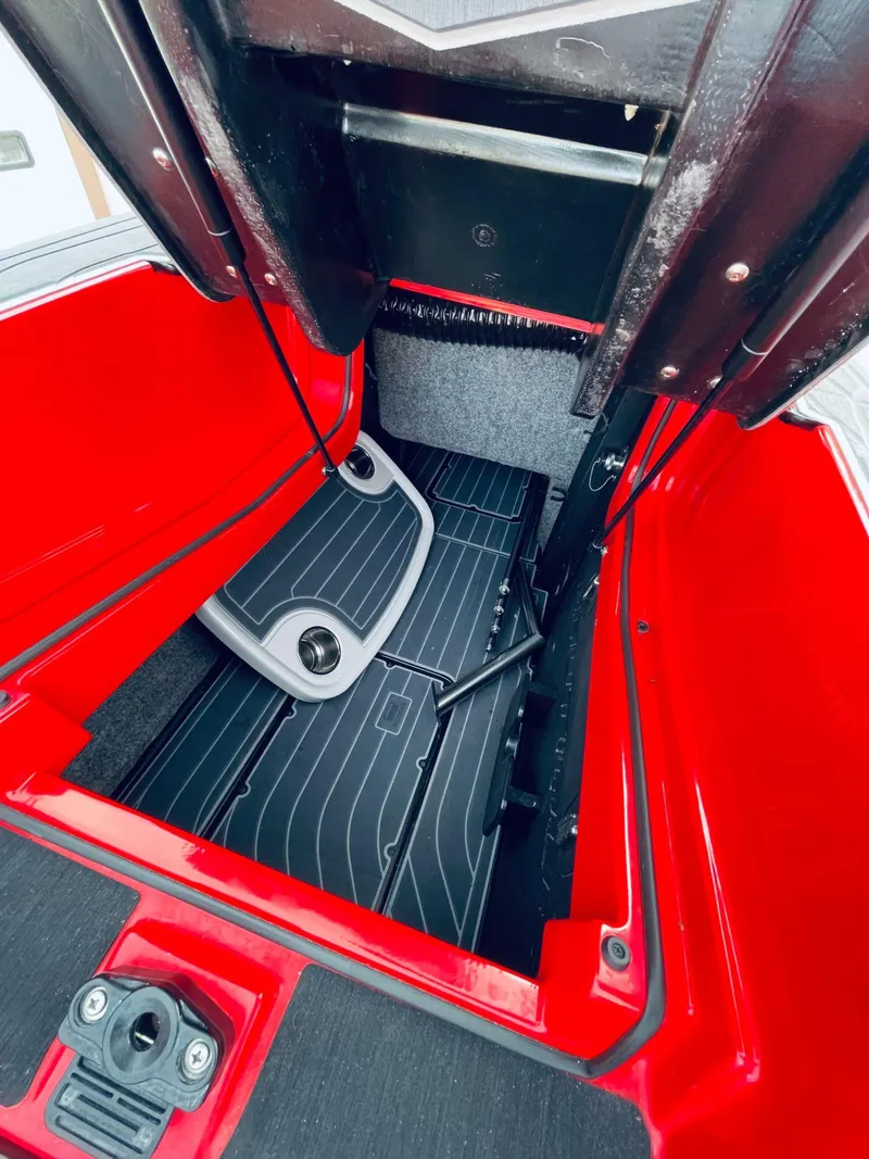 Slide: The Image of Nautique SUPER AIR G25 PARAGON 2021 - 34