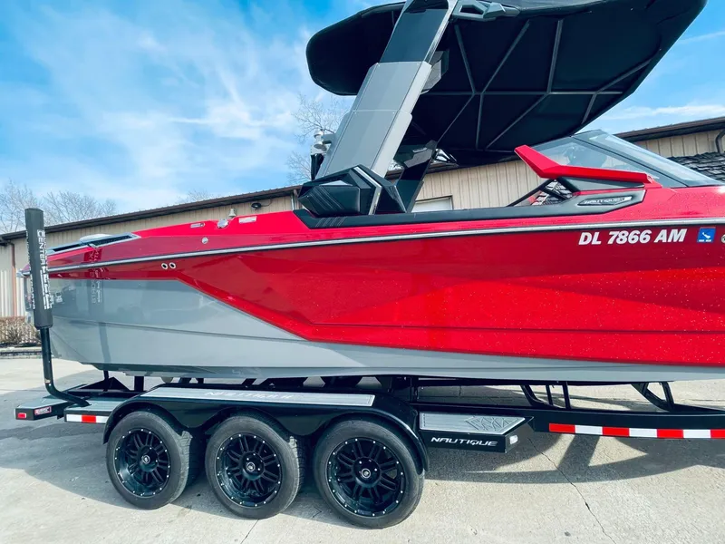 Slide: The Image of Nautique SUPER AIR G25 PARAGON 2021 - 8
