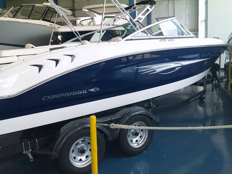 The Image of Chaparral 21 SSi Ski & Fish 2023 - 0