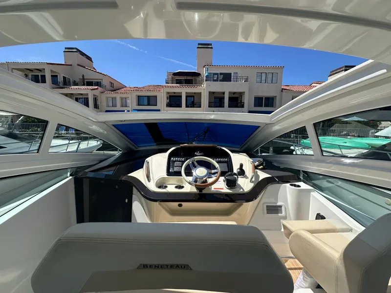 Slide: The Image of Beneteau Gran Turismo 40 2016 - 18