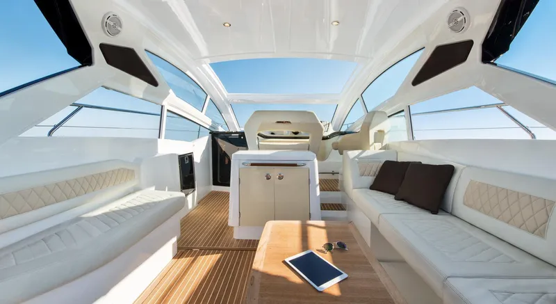 Slide: The Image of Beneteau Gran Turismo 40 2016 - 38