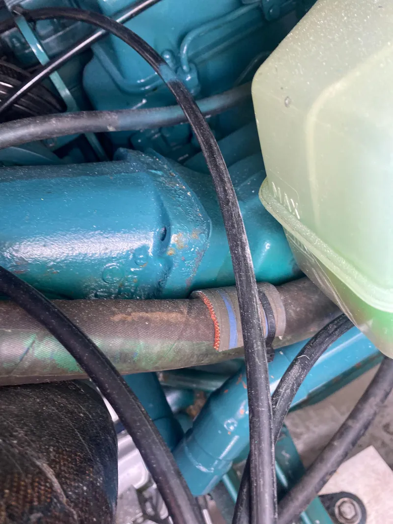 Slide: The Image of Albemarle 280 Express Fisherman 2000 - 54