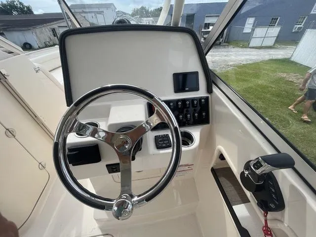 Slide: The Image of Grady-White Freedom 235 2025 - 10