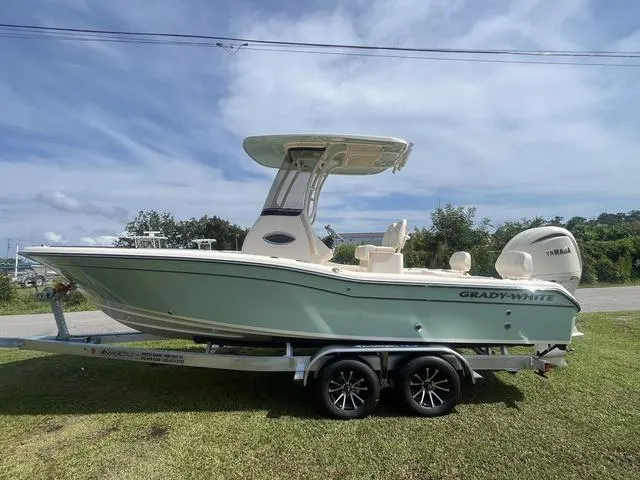 Slide: The Image of Grady-White 231 Coastal Explorer 2025 - 3