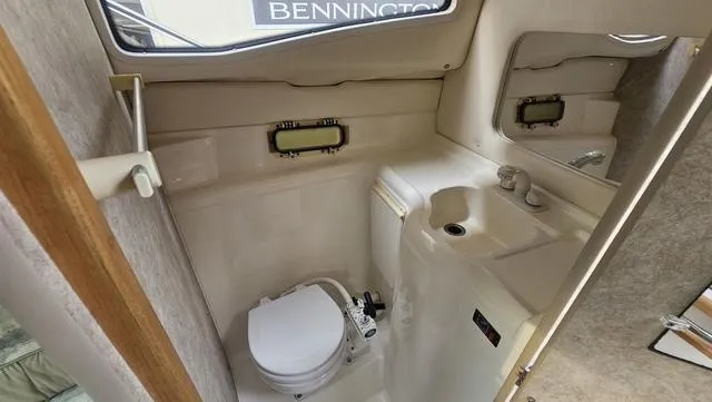 Slide: The Image of Bayliner 2655 Ciera 1998 - 19