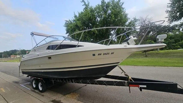 Slide: The Image of Bayliner 2655 Ciera 1998 - 3