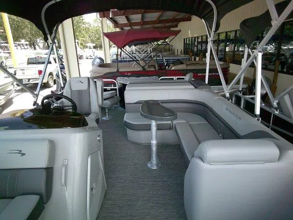 Slide: The Image of Bennington 21SXSAPG 2025 - 3