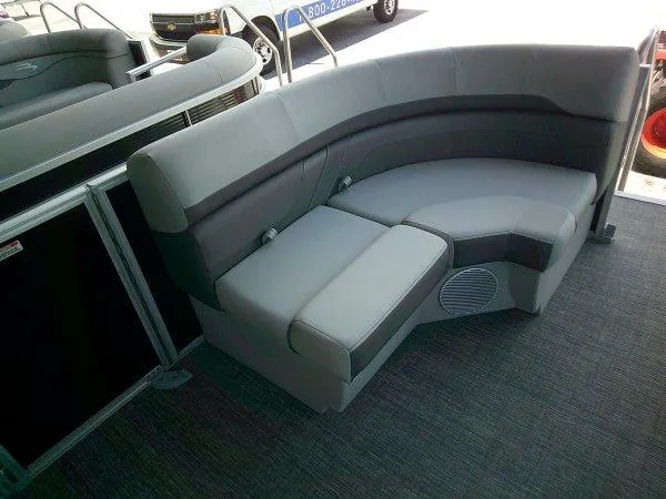 Slide: The Image of Bennington 21SXSAPG 2025 - 7