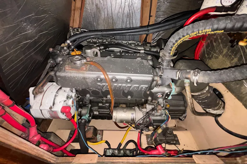 Slide: The Image of Island Packet 38 1987 - 50