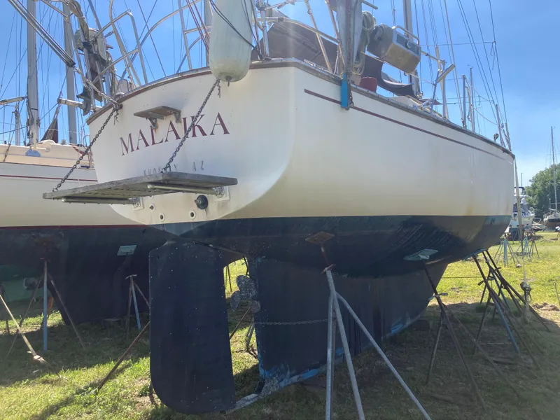 Slide: The Image of Island Packet 38 1987 - 52