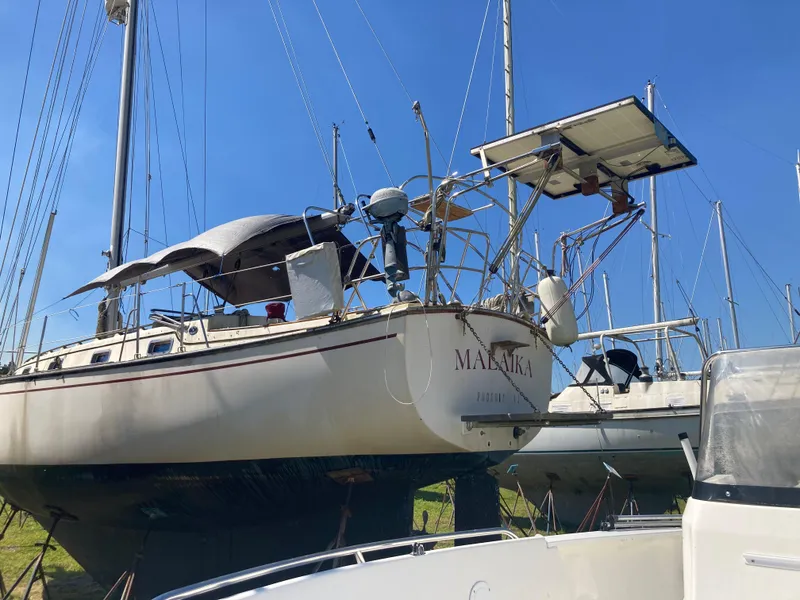 Slide: The Image of Island Packet 38 1987 - 56